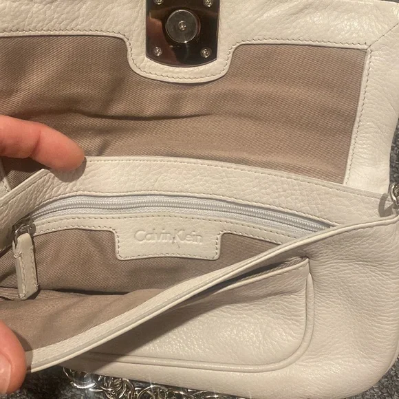 Calvin Klein wristlet wallet - Picture 6 of 7